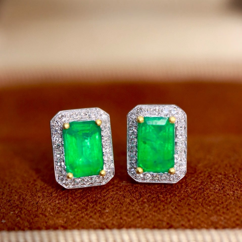 14k Gold 1.37 Ctw Natural Emerald & Diamond Earrings (1 of 6)