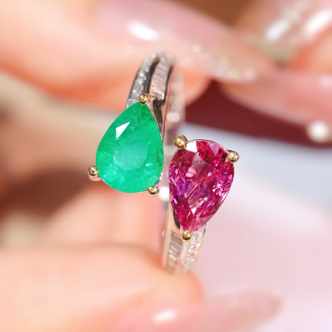 14k Gold 1.86 Ctw Natural Emerald & Sapphire & Diamond Ring - 2