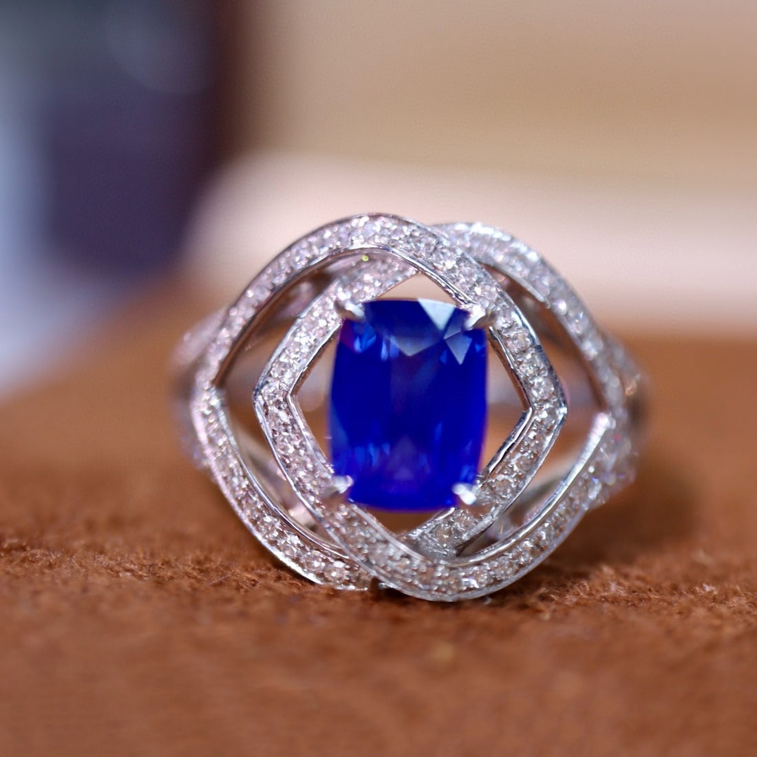 14k Gold 2.03 Ctw Vivid Blue Natural Sapphire & Diamond Ring: Ref:230955127 // gold content:14k gold // ring size:7. 25us // // main gemstone:sapphire // shape:cushion // carat weight:1. 70ct // color:vivid blue // treatment:natural // // adjacent gemstone 2