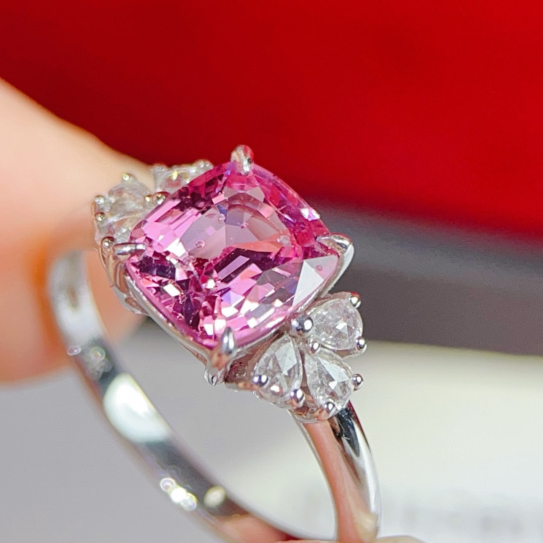 14k Gold 2.04 Ctw Natural Spinel & Diamond Ring - 4