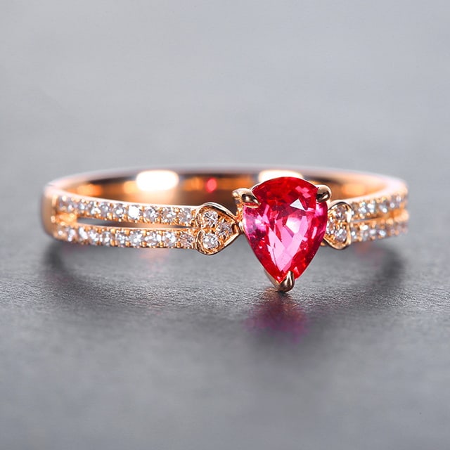 14k Gold 0.74 Ctw Natural Ruby & Diamond Ring - 8