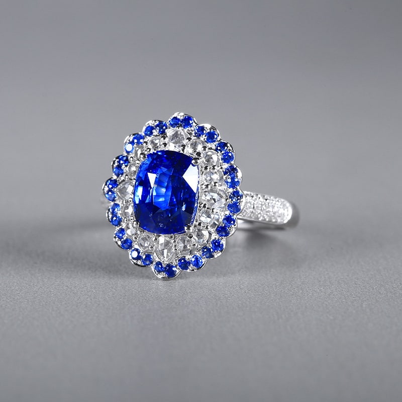 14k Gold 2.93 Ctw Natural Sapphire & Diamond Ring - 3
