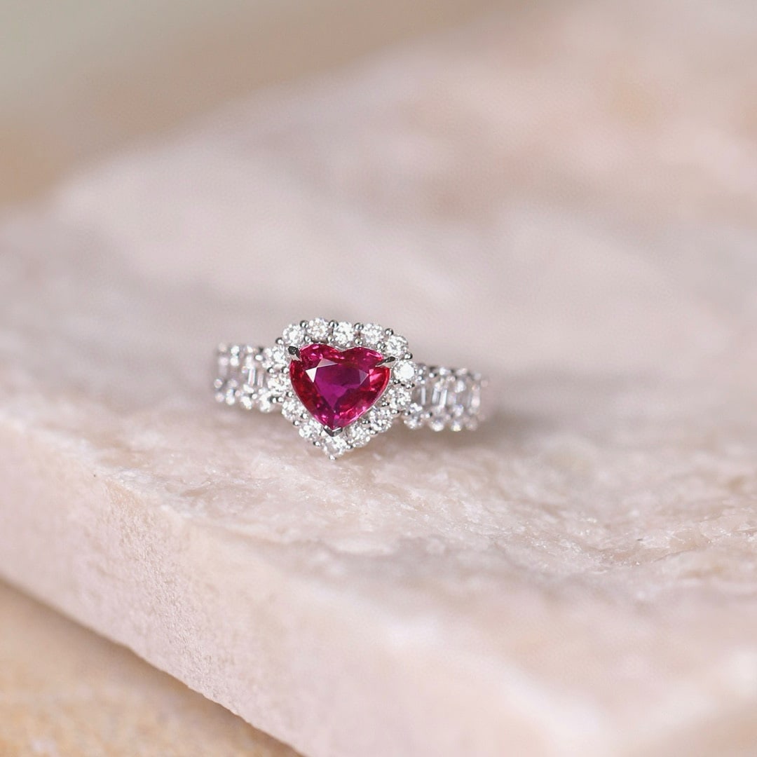 14k Gold 1.60 Ctw Natural Ruby & Diamond Ring - 4