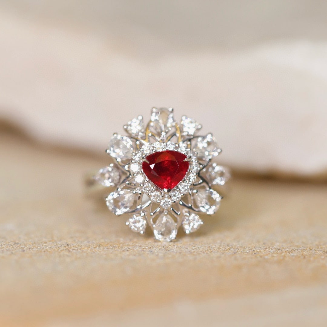 14k Gold 1.54 Ctw Natural Ruby & Diamond Ring: Ref:230955166 // gold content:14k gold // ring size:7. 25us // // main gemstone:ruby // shape:pear // carat weight:1. 12ct // color:pigeonblood red // treatment:natural // // adjacent gemstone 2 : dia