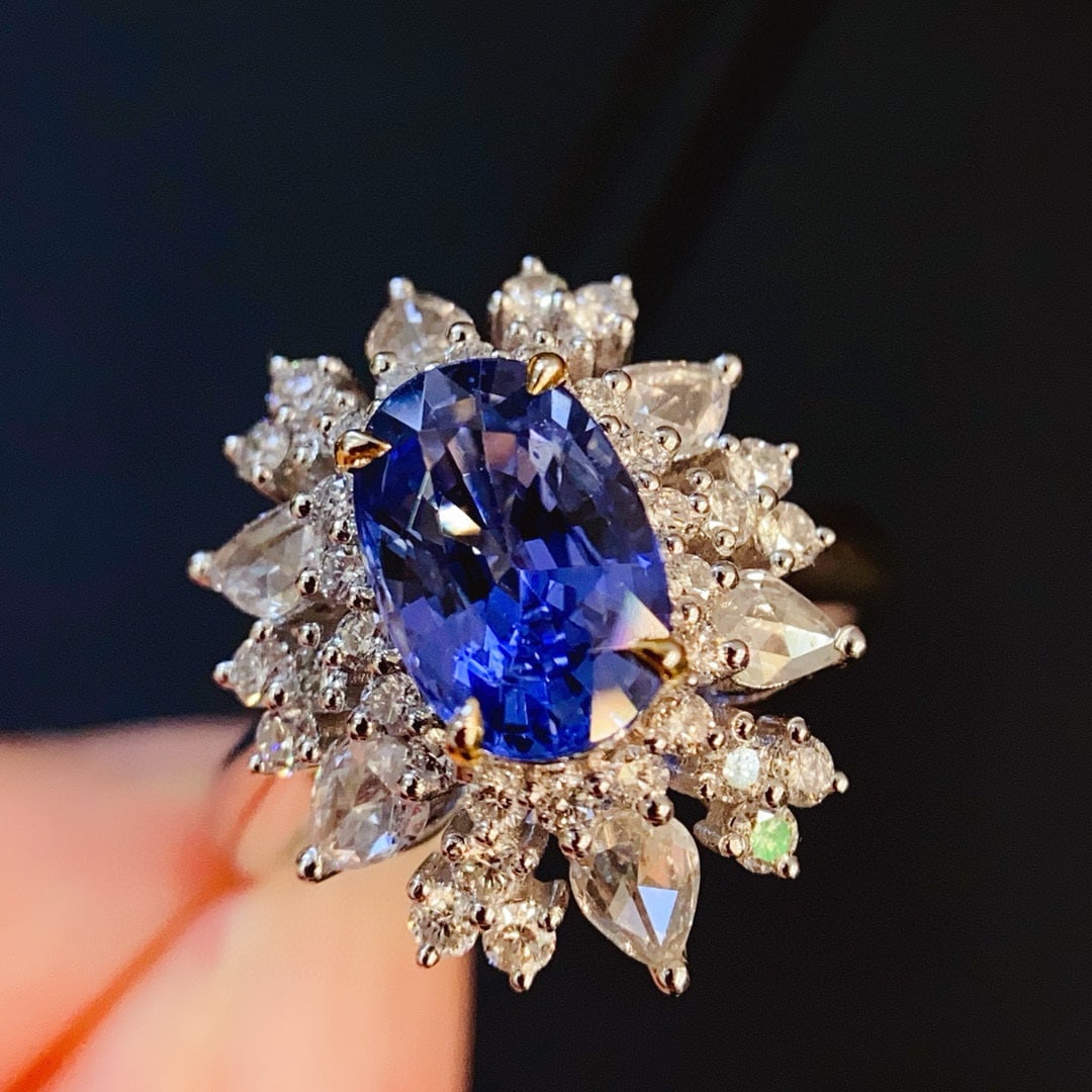 14k Gold 3.00 Ctw Natural Sapphire & Diamond Ring: Ref:230955169 // gold content:14k gold // ring size:7. 25us // // main gemstone:sapphire // shape:oval // carat weight:2. 17ct // color:blue // treatment:natural // // adjacent gemstone 2 :