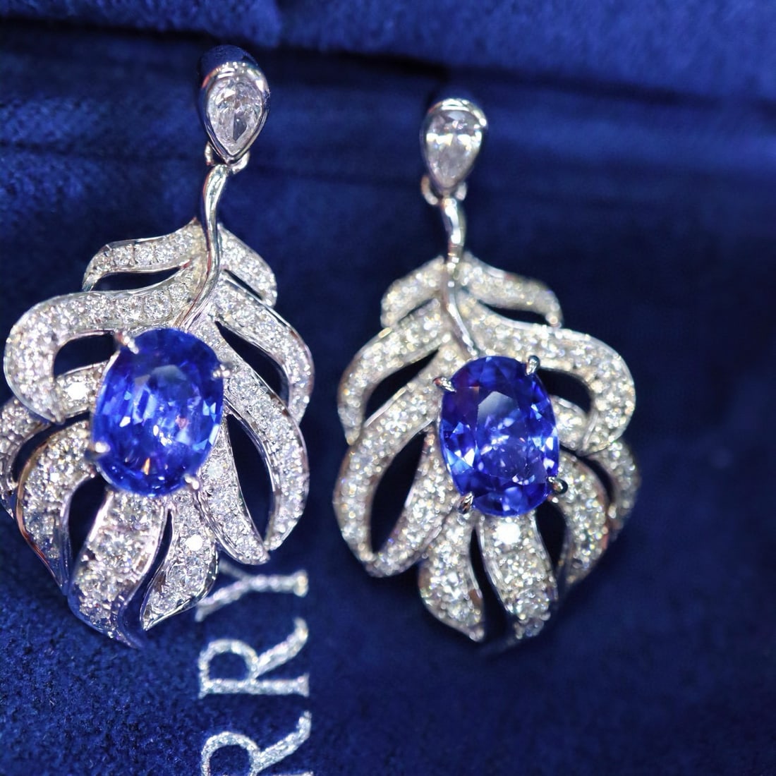 14k Gold 3.30 Ctw Natural Sapphire & Diamond Earrings - 5