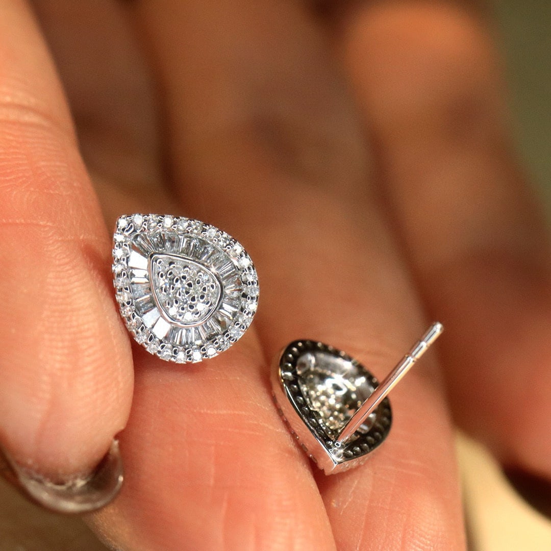 14k Gold 0.5 Ct Natural H Diamond Earrings - 4