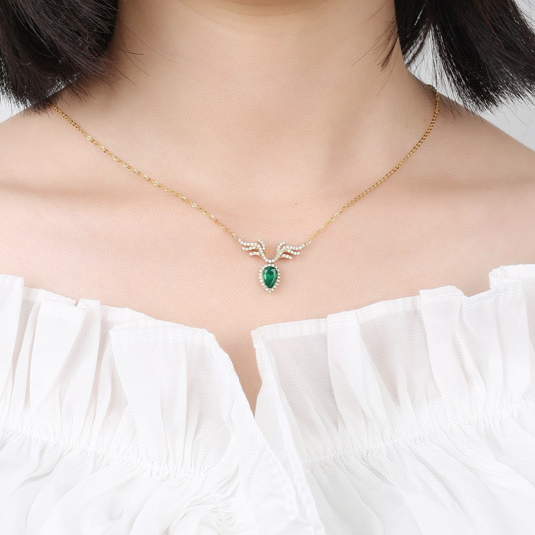 14k Gold 1.04 Ctw Vivid Green Natural Emerald & Diamond Necklace - 4