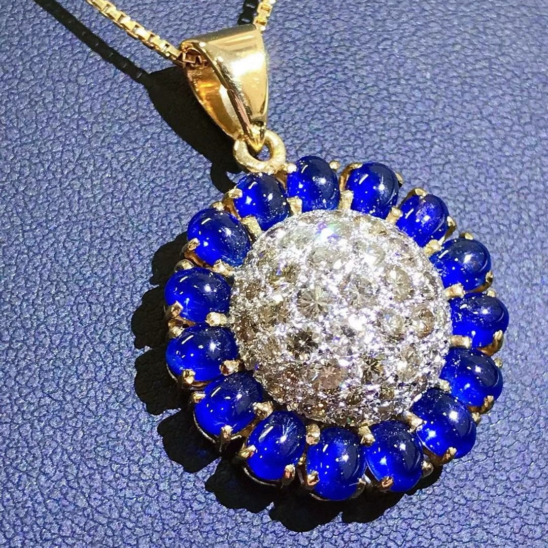 14k Gold 10.02 Ctw Natural Sapphire & Diamond Pendant( Without Chain ): Ref:230955188 // gold content:14k gold // main gemstone:sapphire // shape:oval // carat weight:8. 02ct // color:blue // treatment:natural // // adjacent gemstone 2 : diamond // shape:round // carat