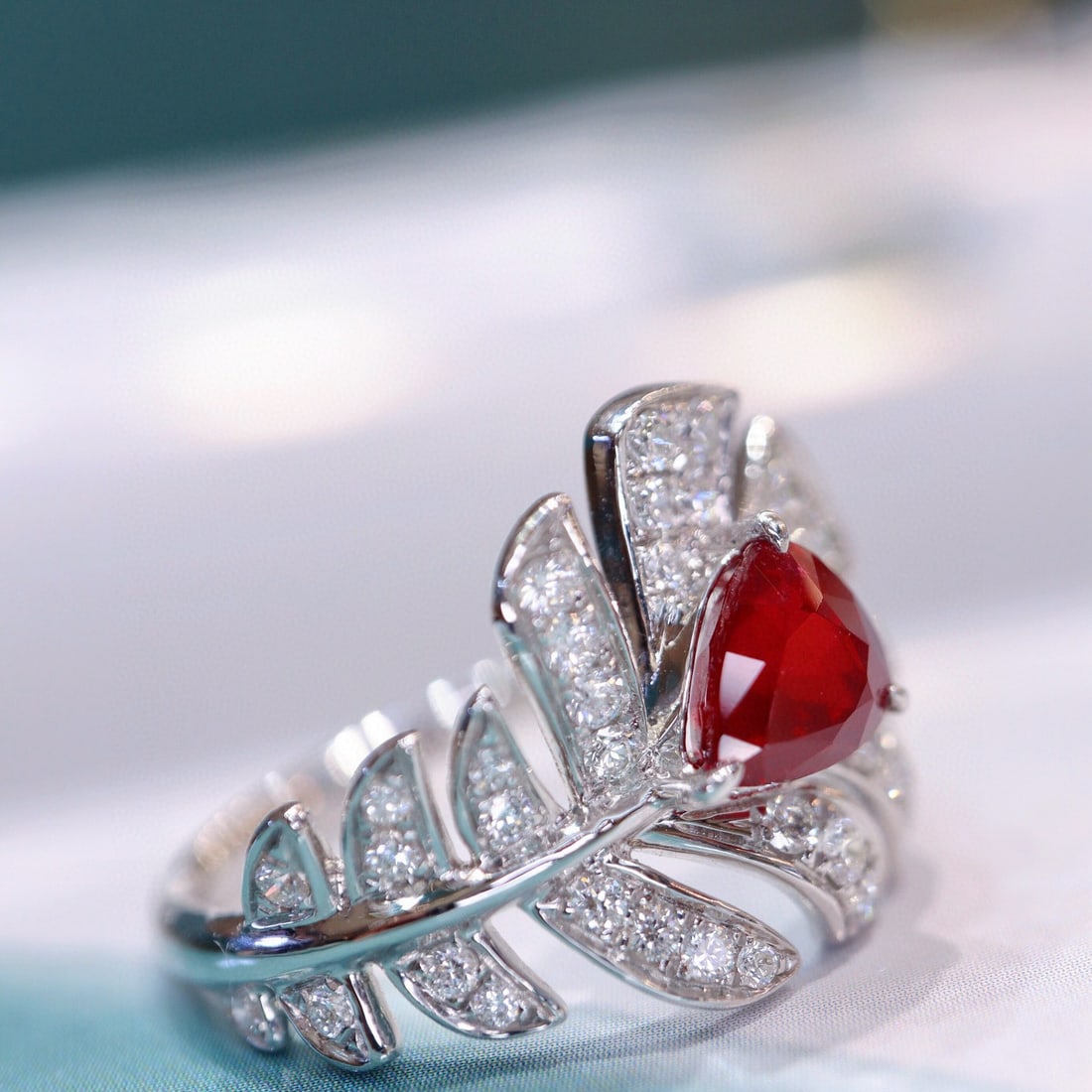 14k Gold 1.63 Ctw Natural Ruby & Diamond Ring - 3