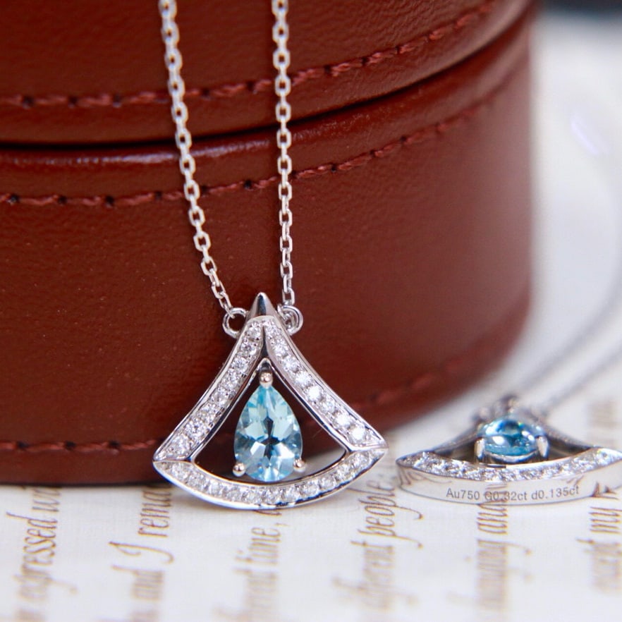 14k Gold 0.43 Ctw Natural Aquamarine & Diamond Necklace - 6