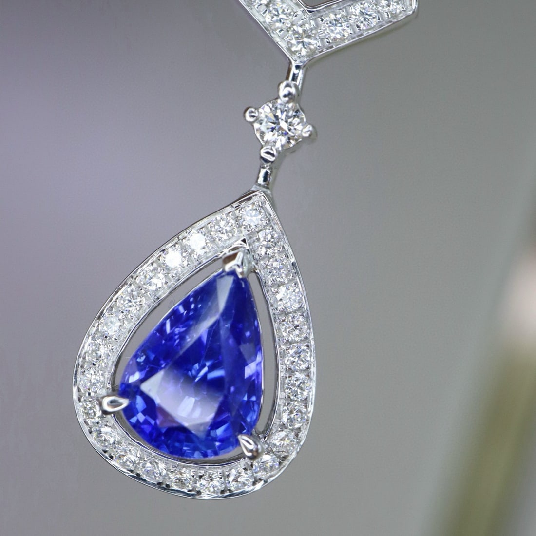 14k Gold 1.64 Ctw Natural Sapphire & Diamond Necklace - 3