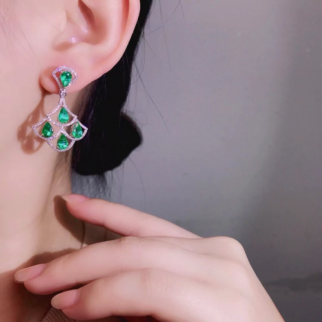 14k Gold 4.25 Ctw Vivid Green Natural Emerald & Diamond Earrings - 4