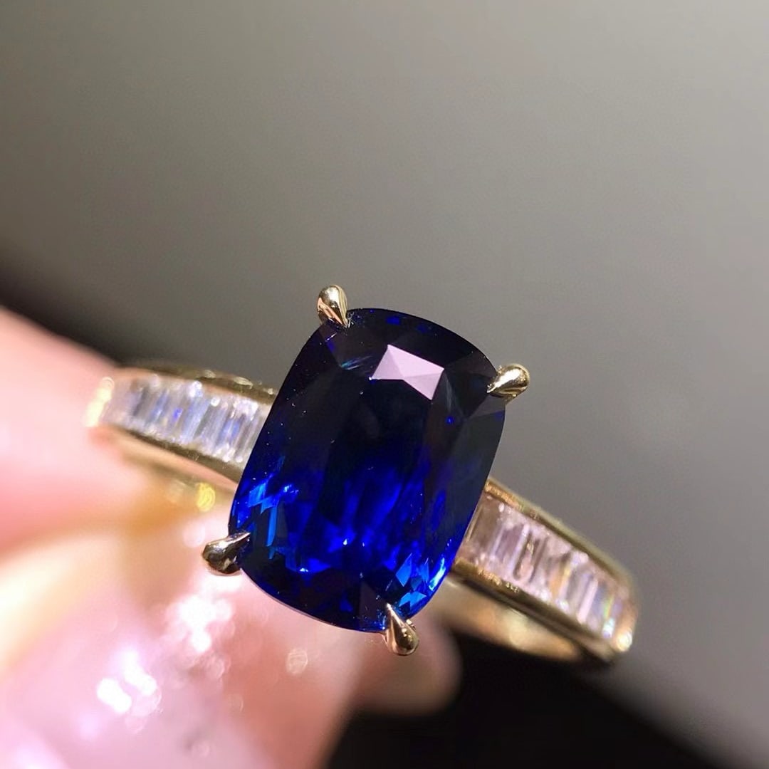 14k Gold 2.56 Ct Natural Sapphire & Diamond Ring - 5