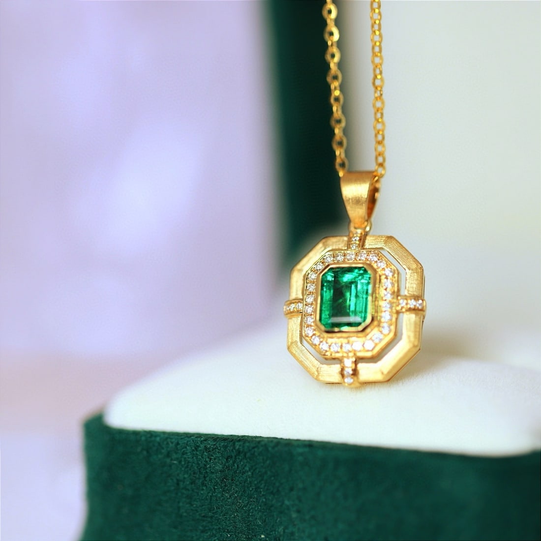 14k Gold 1.25 Ctw Vivid Green Natural Emerald & Diamond Pendant( Without Chain ) - 2