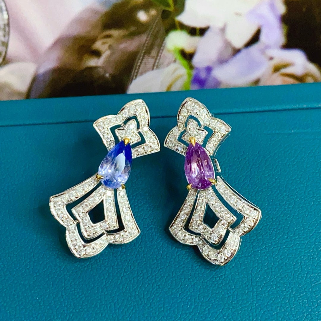 14k Gold 2.80 Ctw Natural Sapphire & Diamond Earrings: Ref:230955244 // gold content:14k gold // main gemstone:sapphire // shape:pear // carat weight:2. 07ct // color:color // treatment:natural // // adjacent gemstone 2 : diamond // shape:round //