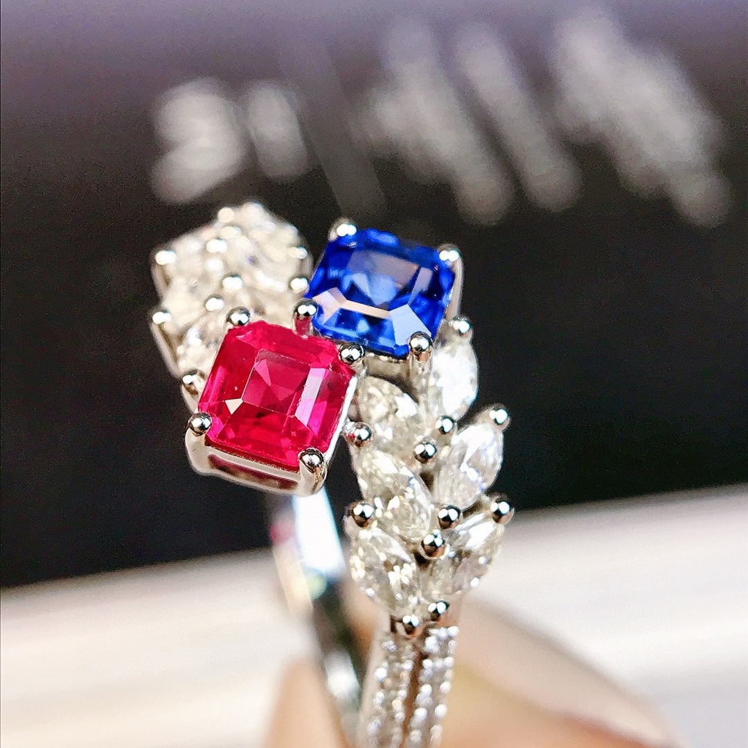 14k Gold 0.96 Ctw Natural Ruby & Sapphire & Diamond Ring - 4