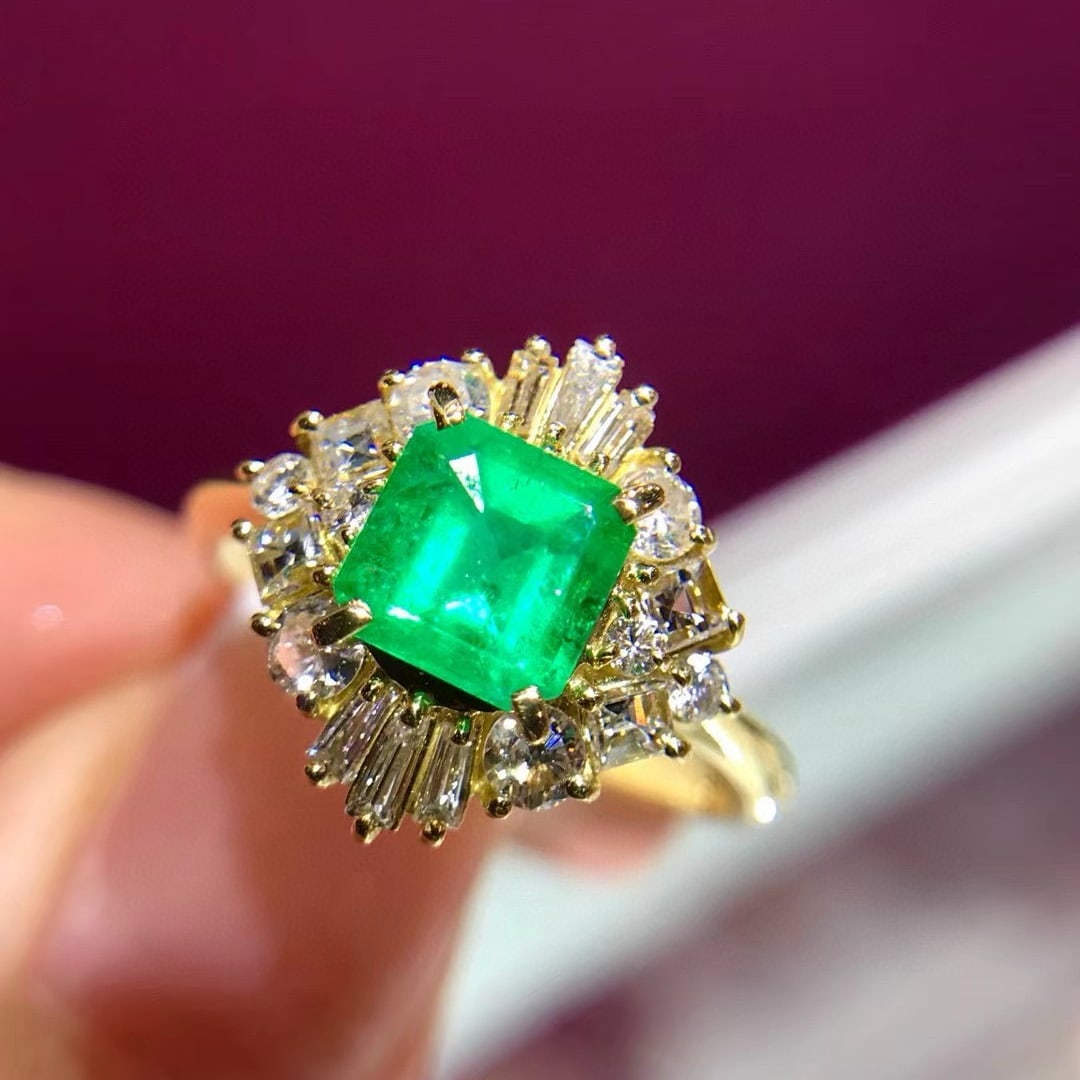 14k Gold 1.52 Ctw Vivid Green Natural Emerald & Diamond Ring - 3