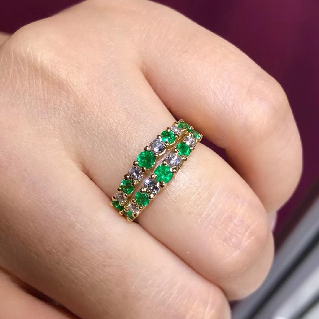 14k Gold 0.84 Ctw Natural Emerald & Diamond Ring - 2