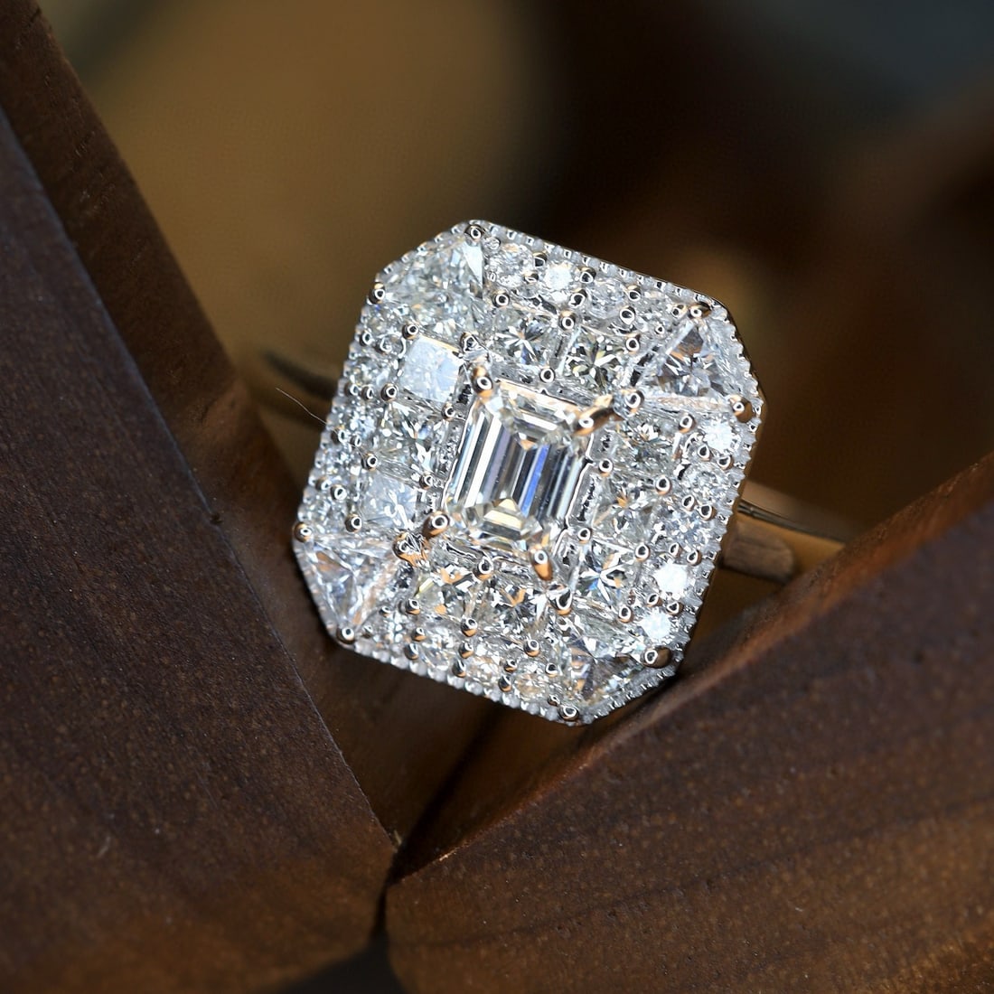 14k Gold 1.1 Ctw Natural G Diamond Ring - 3