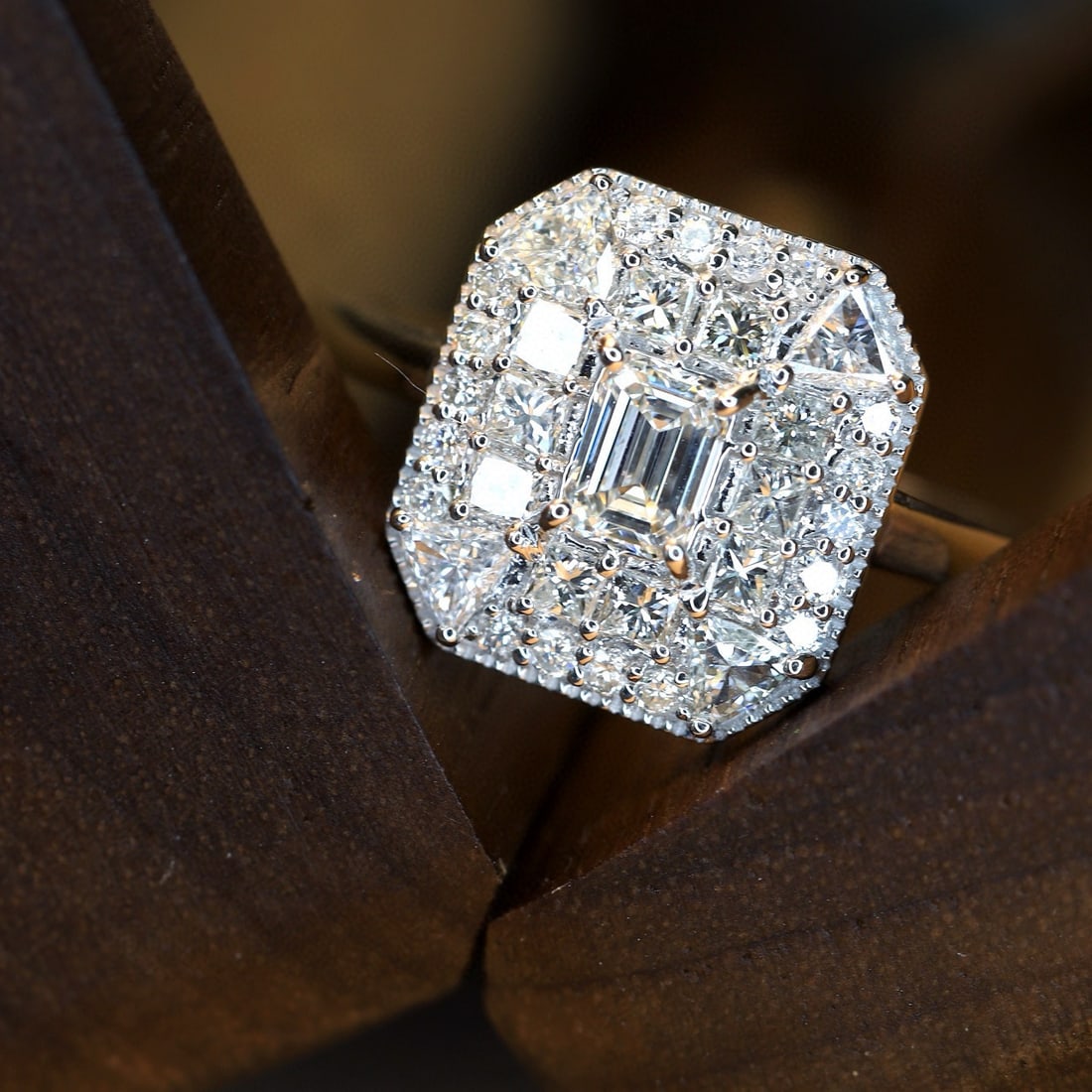 14k Gold 1.1 Ctw Natural G Diamond Ring - 4