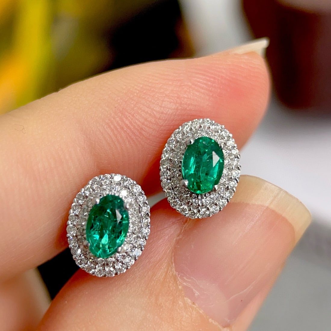 14k Gold 1.19 Ctw Natural Emerald & Diamond Earrings - 2