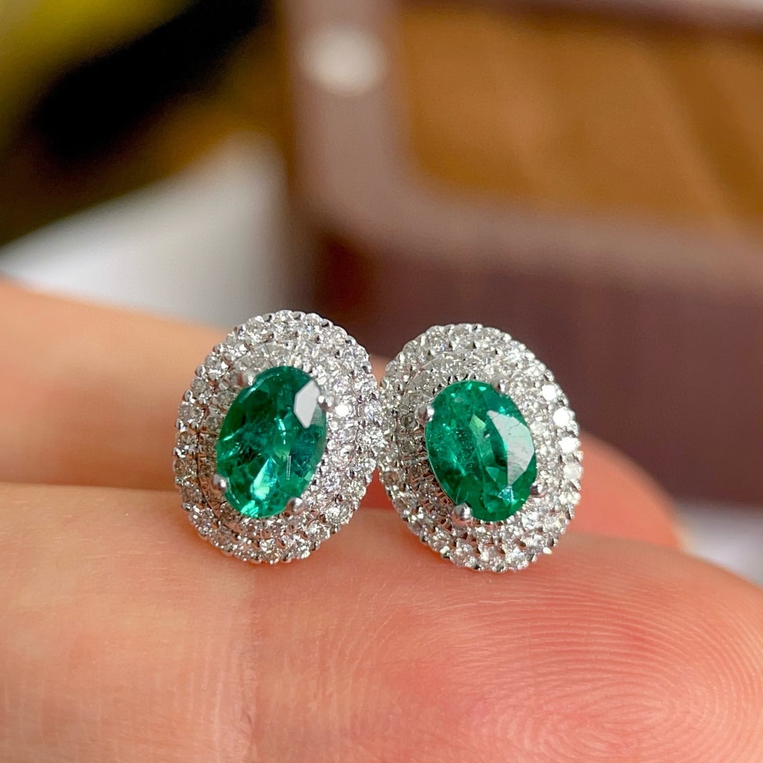 14k Gold 1.19 Ctw Natural Emerald & Diamond Earrings - 4