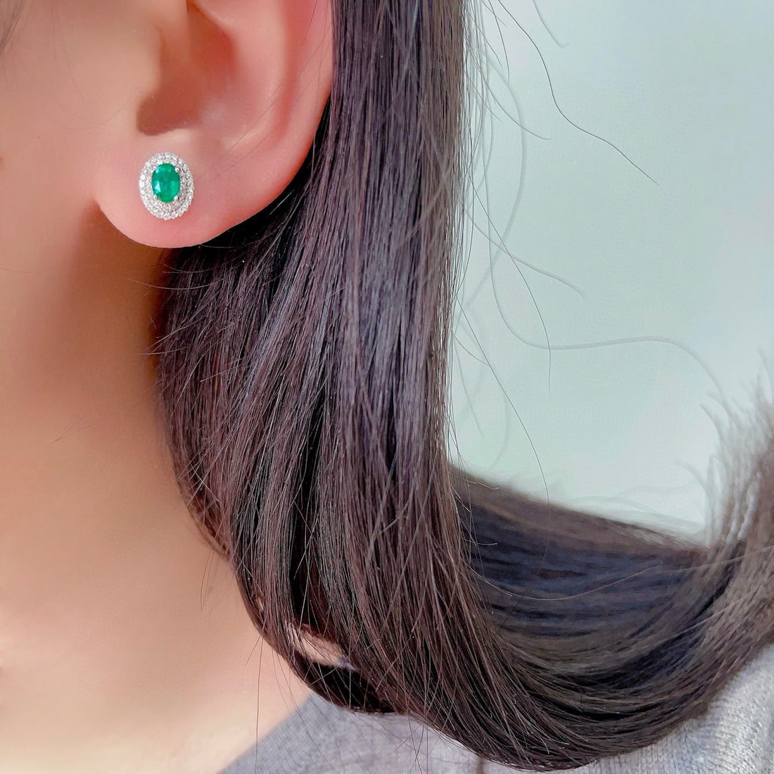 14k Gold 1.19 Ctw Natural Emerald & Diamond Earrings - 6