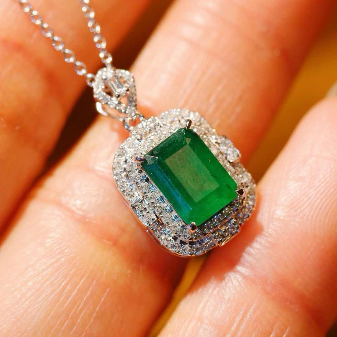14k Gold 1.58 Ctw Vivid Green Natural Emerald & Diamond Pendant( Without Chain ) - 7
