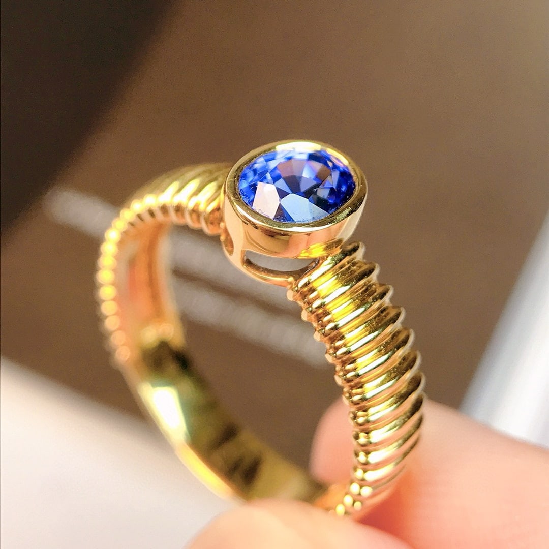 14k Gold 1.18 Ct Natural Sapphire Ring - 4