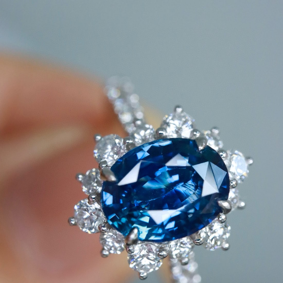 14k Gold 2.12 Ctw Natural Sapphire & Diamond Ring: Ref:230956034 // gold content:14k gold // ring size:7. 25us // // main gemstone:sapphire // shape:oval // carat weight:1. 46ct // color:blue // treatment:natural // // adjacent gemstone 2 : diamond //