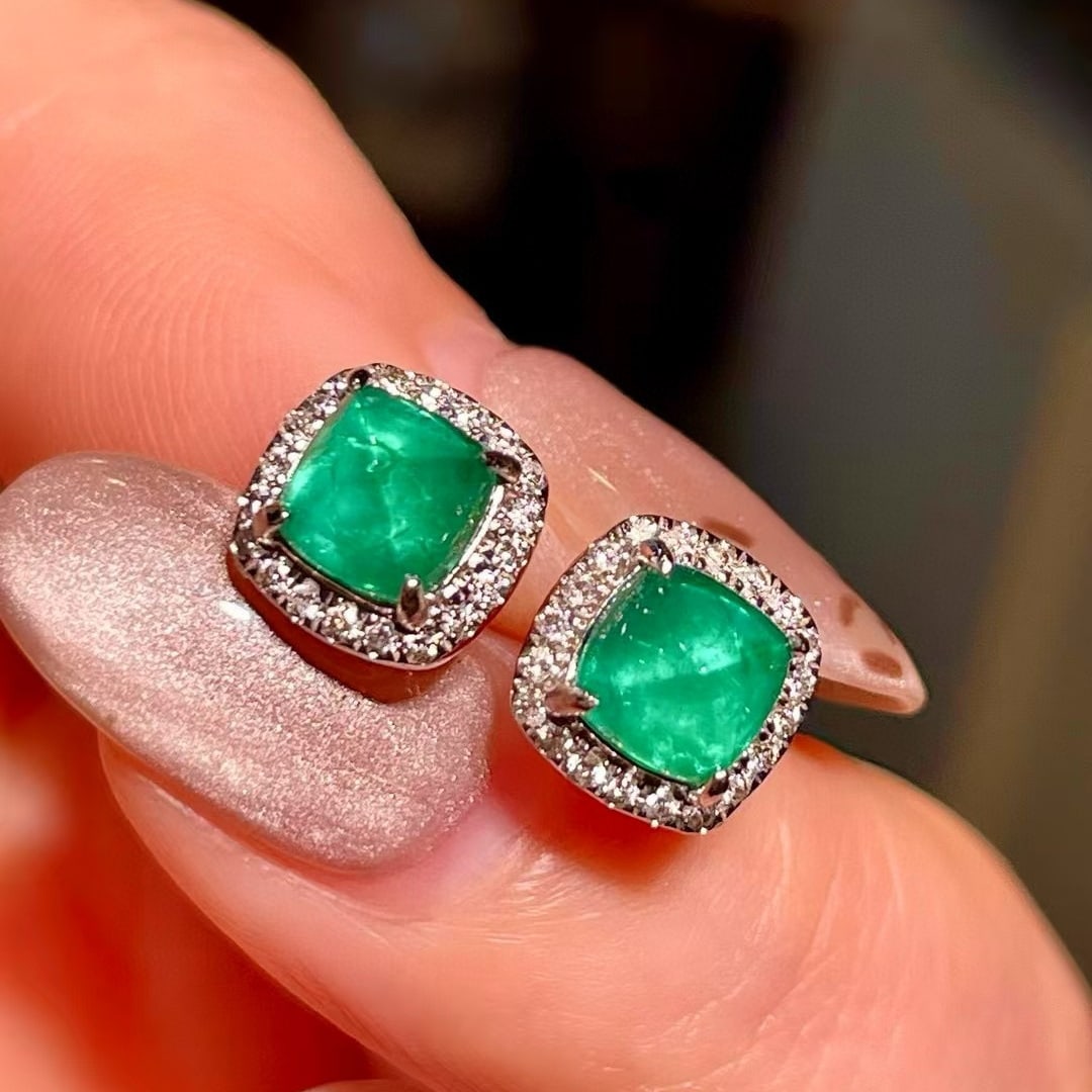 14k Gold 1.84 Ctw Natural Emerald & Diamond Earrings - 3