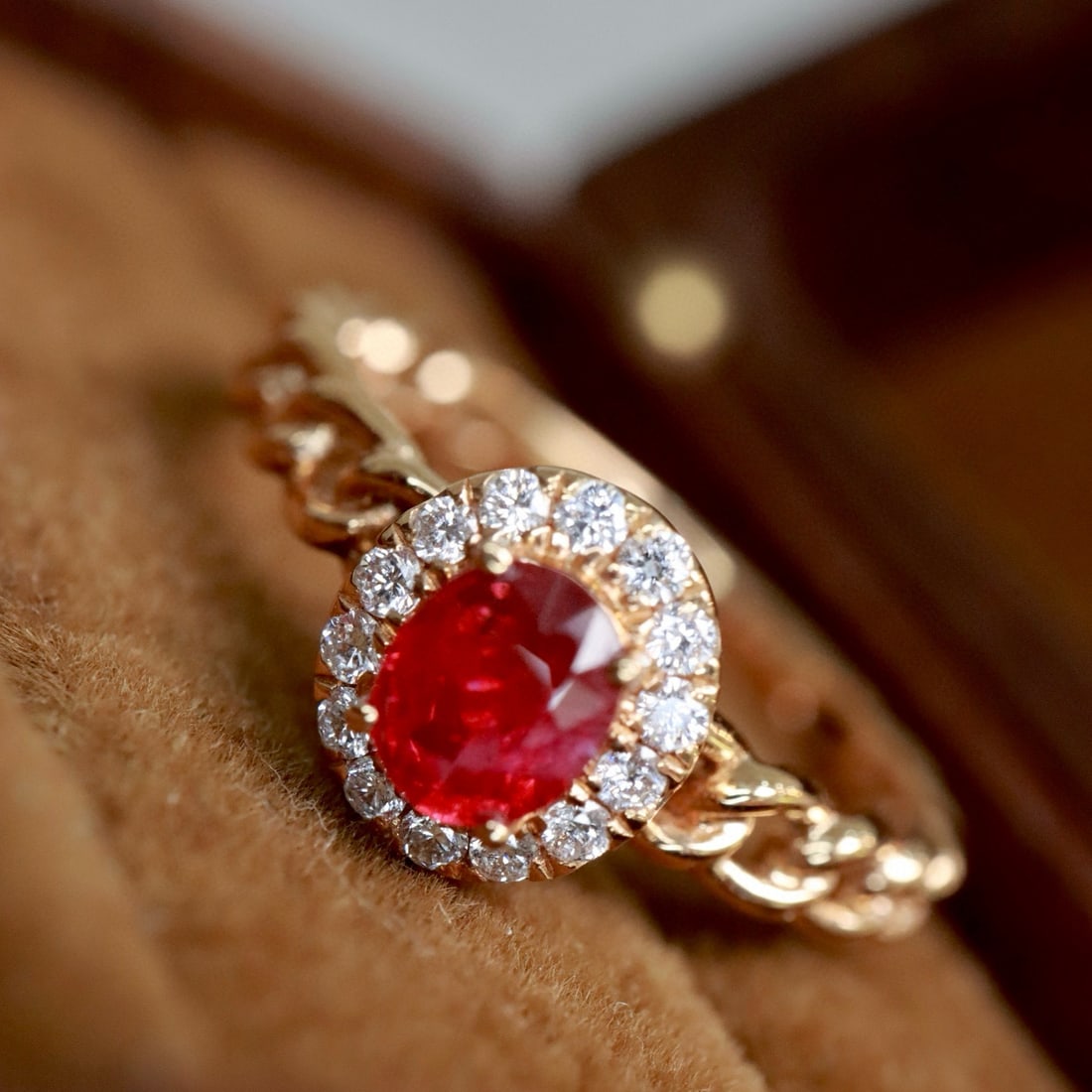 14k Gold 0.64 Ctw Natural Ruby & Diamond Ring - 6