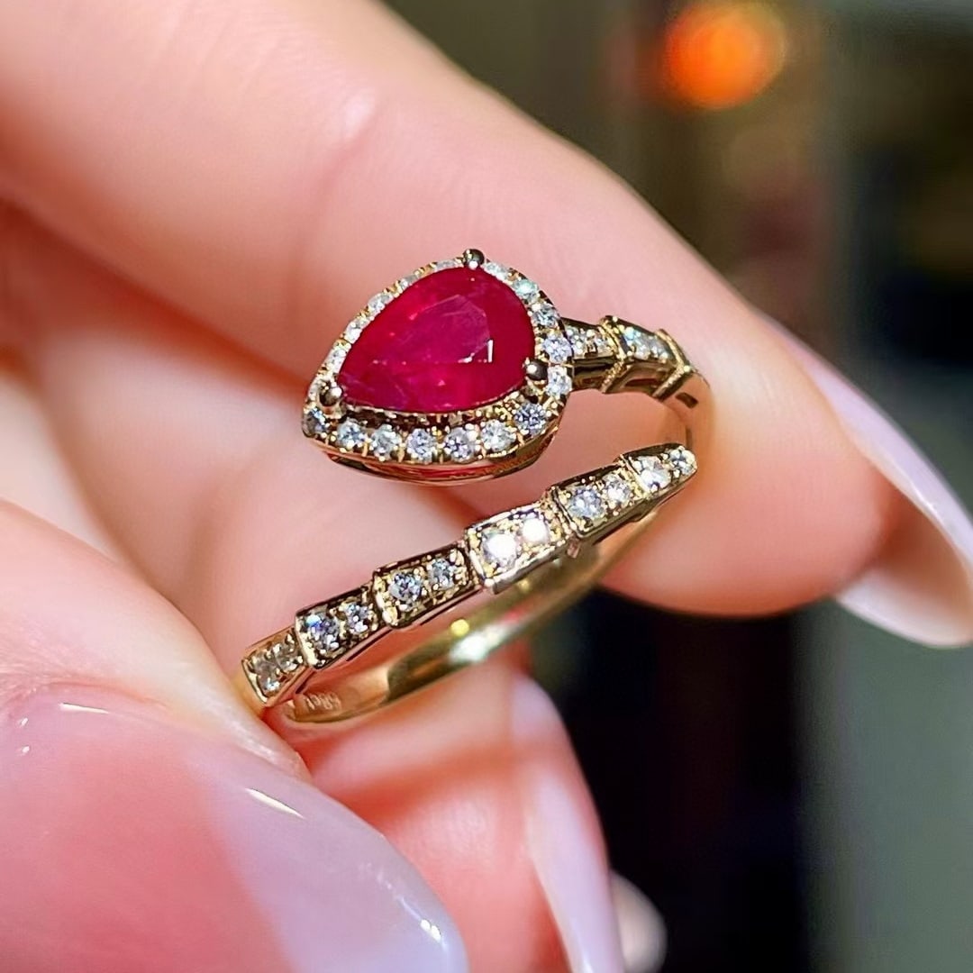 14k Gold 0.89 Ctw Vivid Red Natural Ruby & Diamond Ring - 2