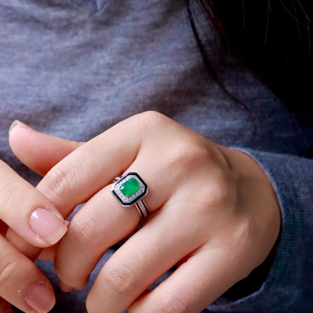 14k Gold 1.08 Ctw Vivid Green Natural Emerald & Diamond Ring - 7