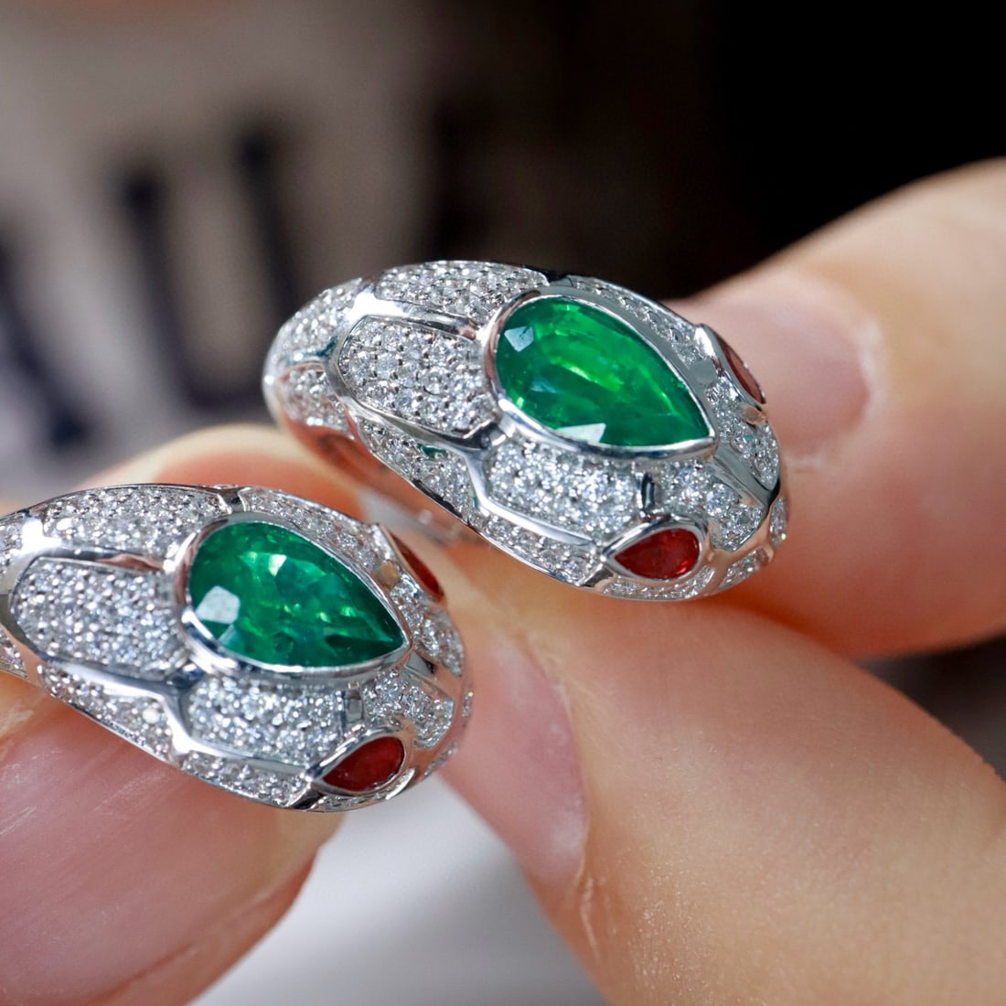 14k Gold 1.74 Ctw Vivid Green Natural Emerald & Diamond Earrings - 3