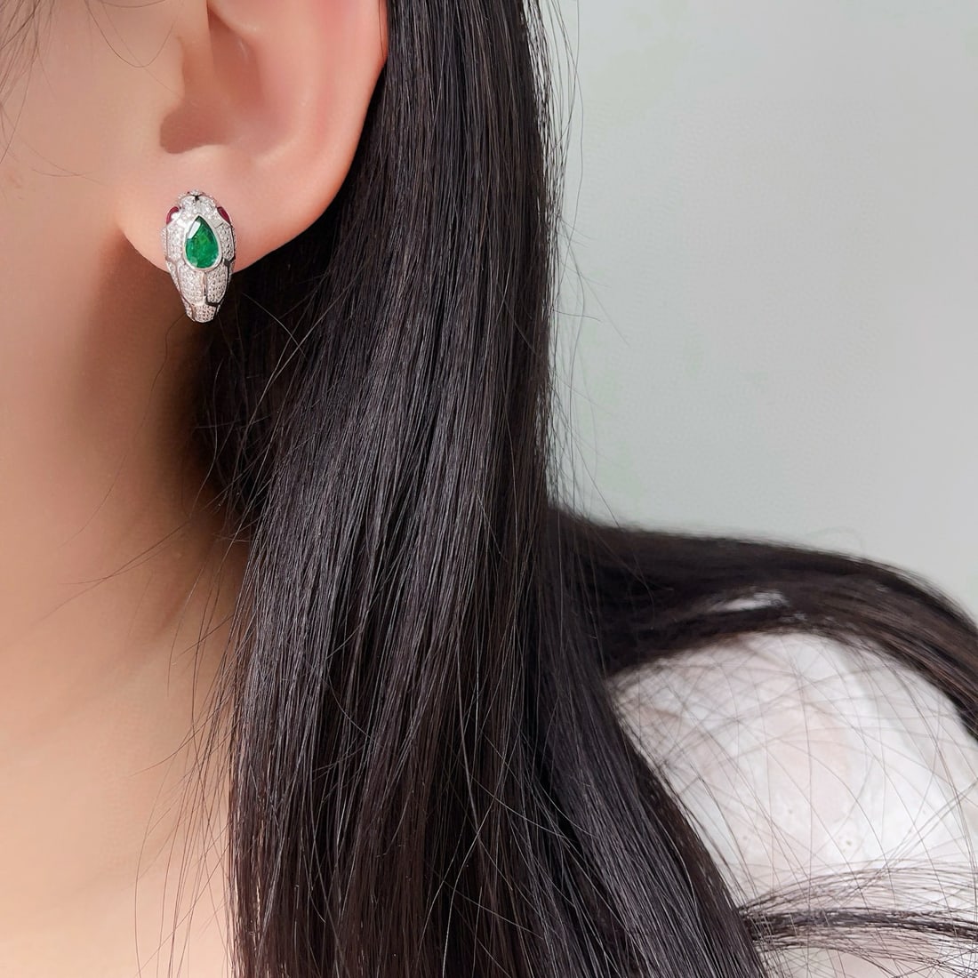 14k Gold 1.74 Ctw Vivid Green Natural Emerald & Diamond Earrings - 7