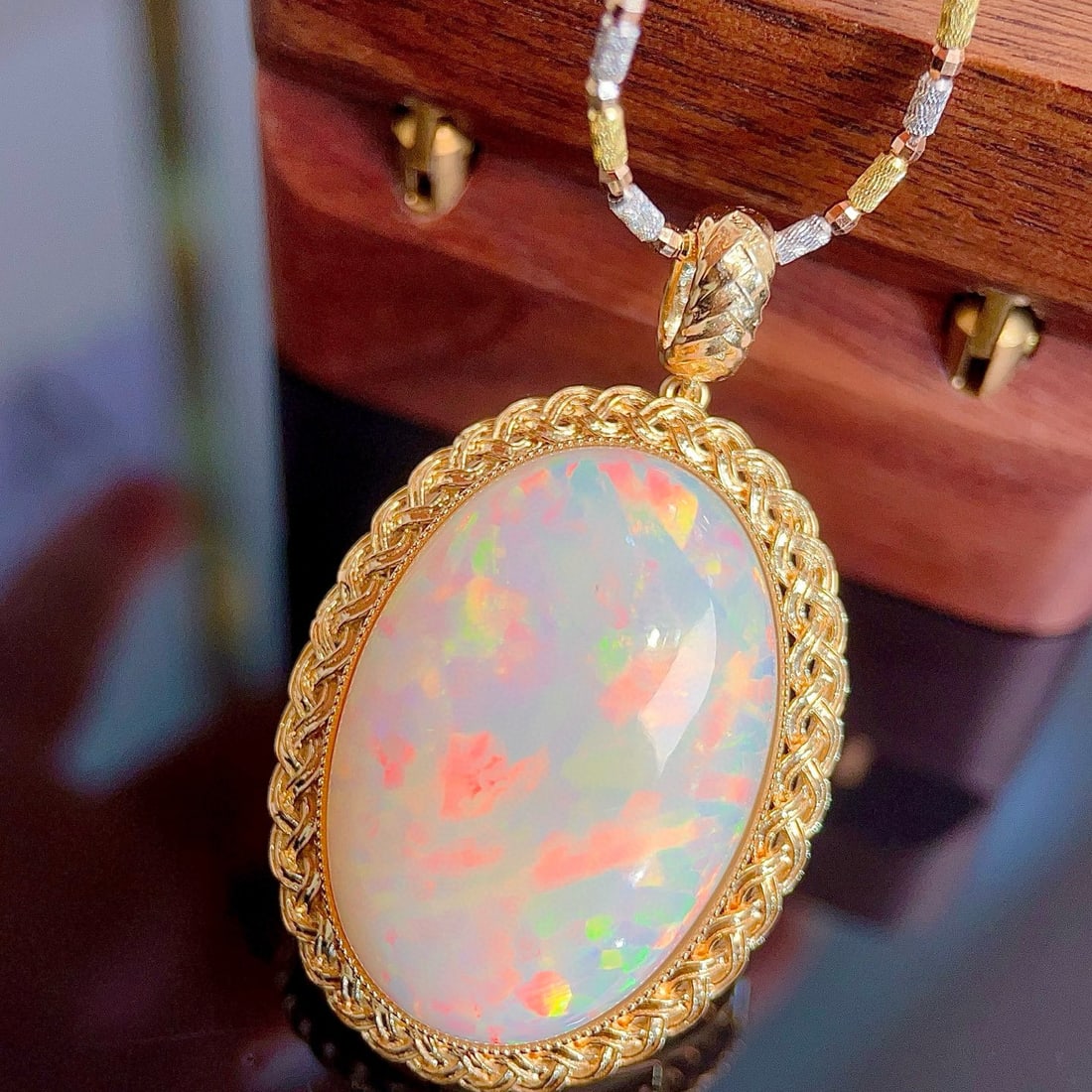 14k Gold 30.32 Ct Natural Opal Pendant( Without Chain ) - 4