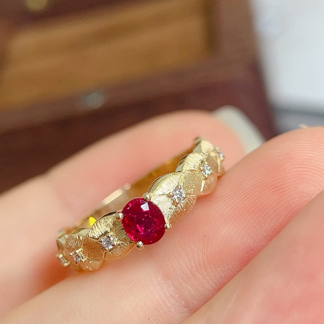 14k Gold 0.46 Ctw Natural Ruby & Diamond Ring - 6