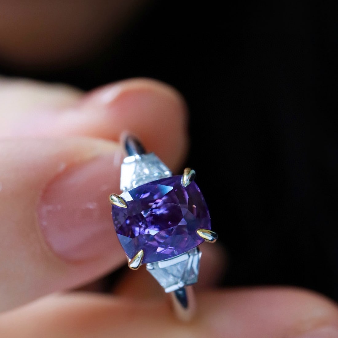 14k Gold 3.22 Ctw Natural Sapphire & Diamond Ring - 4