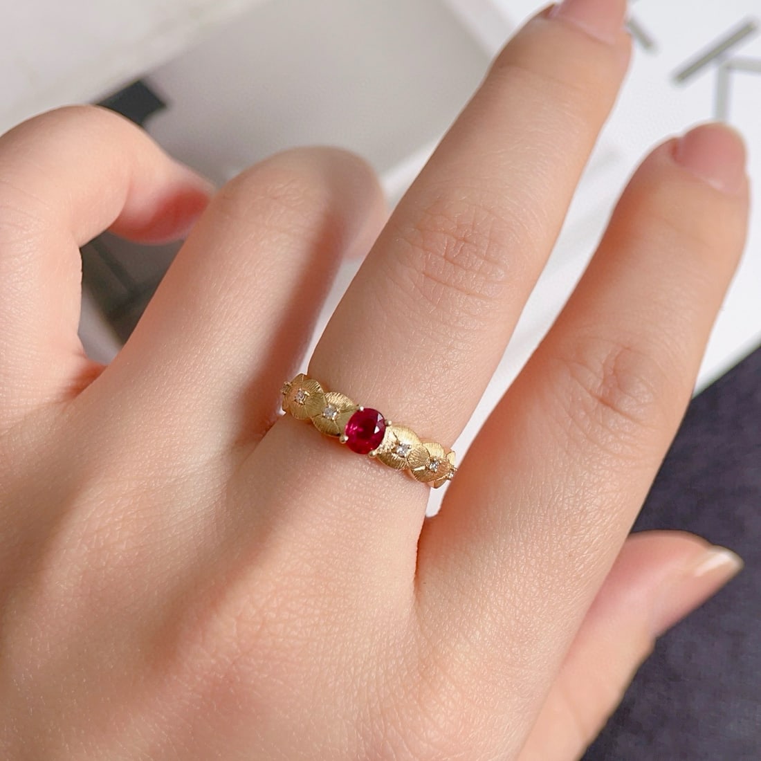 14k Gold 0.46 Ctw Natural Ruby & Diamond Ring - 6