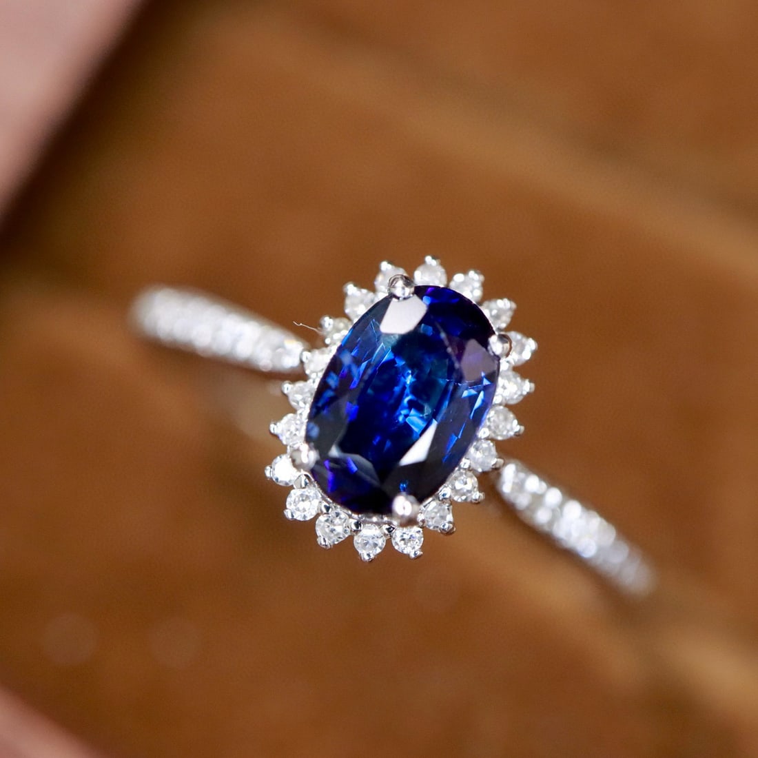 14k Gold 0.73 Ctw Natural Sapphire & Diamond Ring - 3