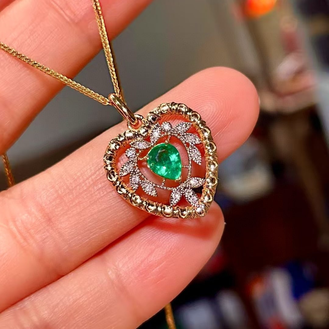 14k Gold 0.48 Ctw Vivid Green Natural Emerald & Diamond Pendant( Without Chain ) - 2