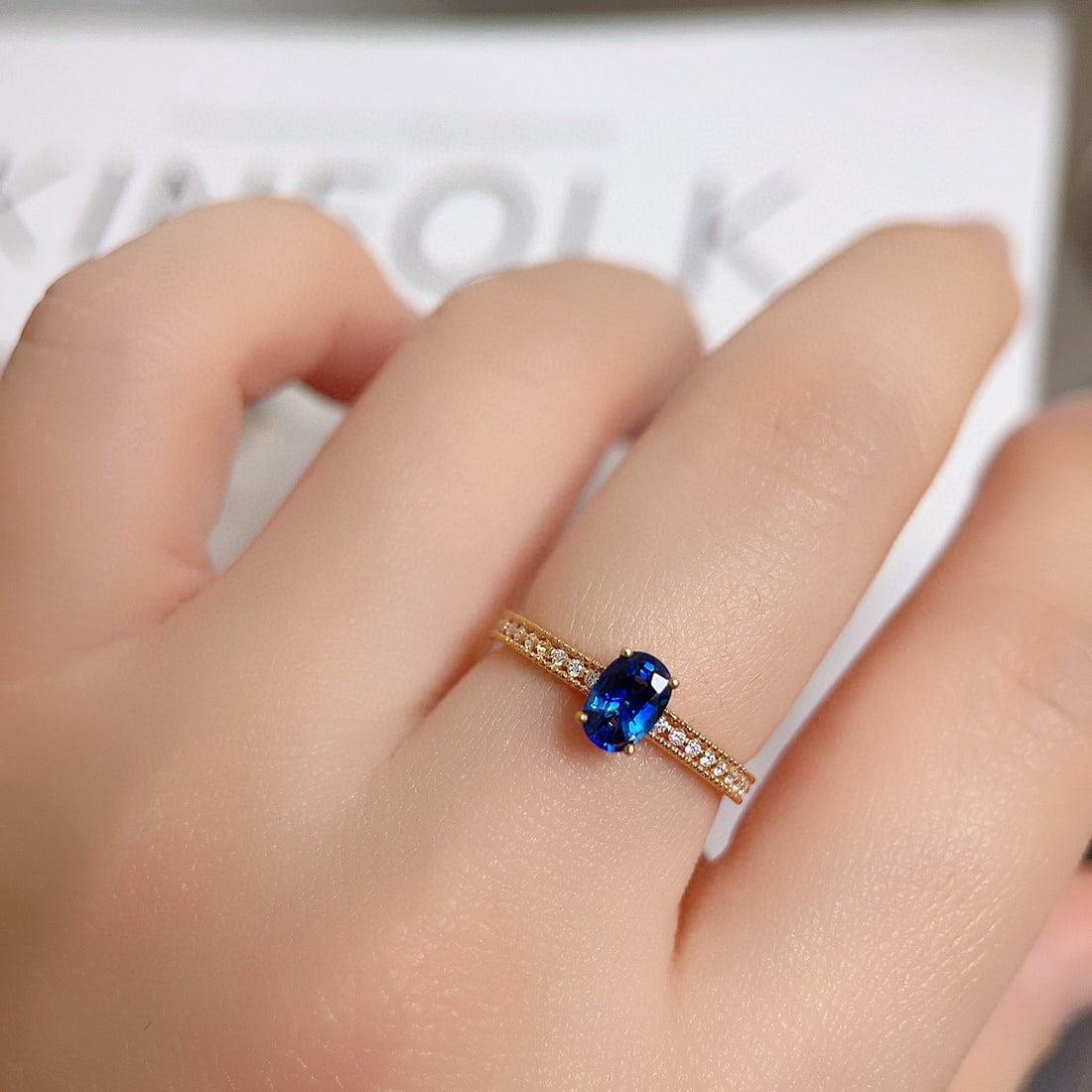 14k Gold 0.7 Ctw Vivid Blue Natural Sapphire & Diamond Ring - 5