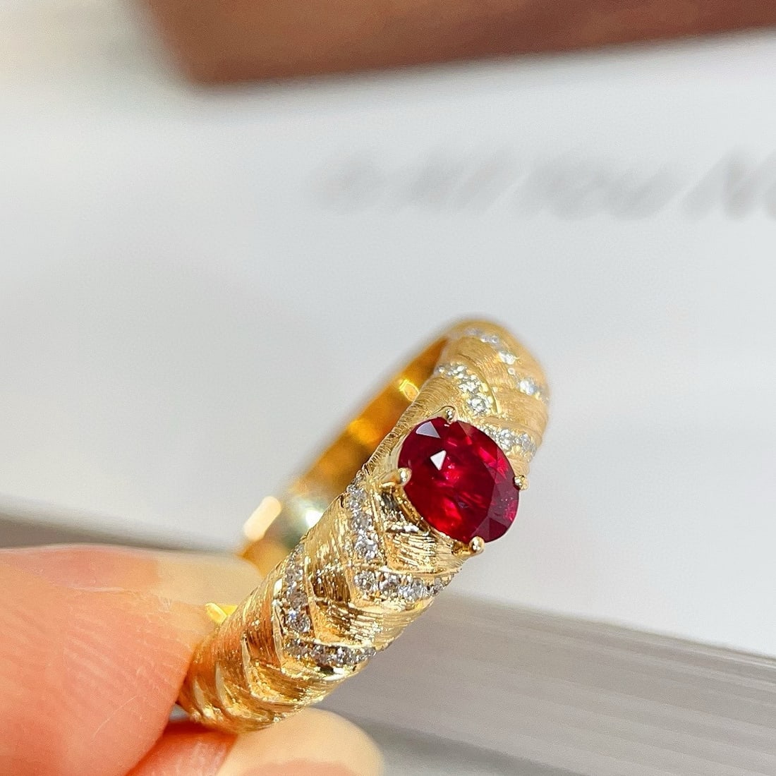 14k Gold 0.51 Ctw Natural Ruby & Diamond Ring - 2