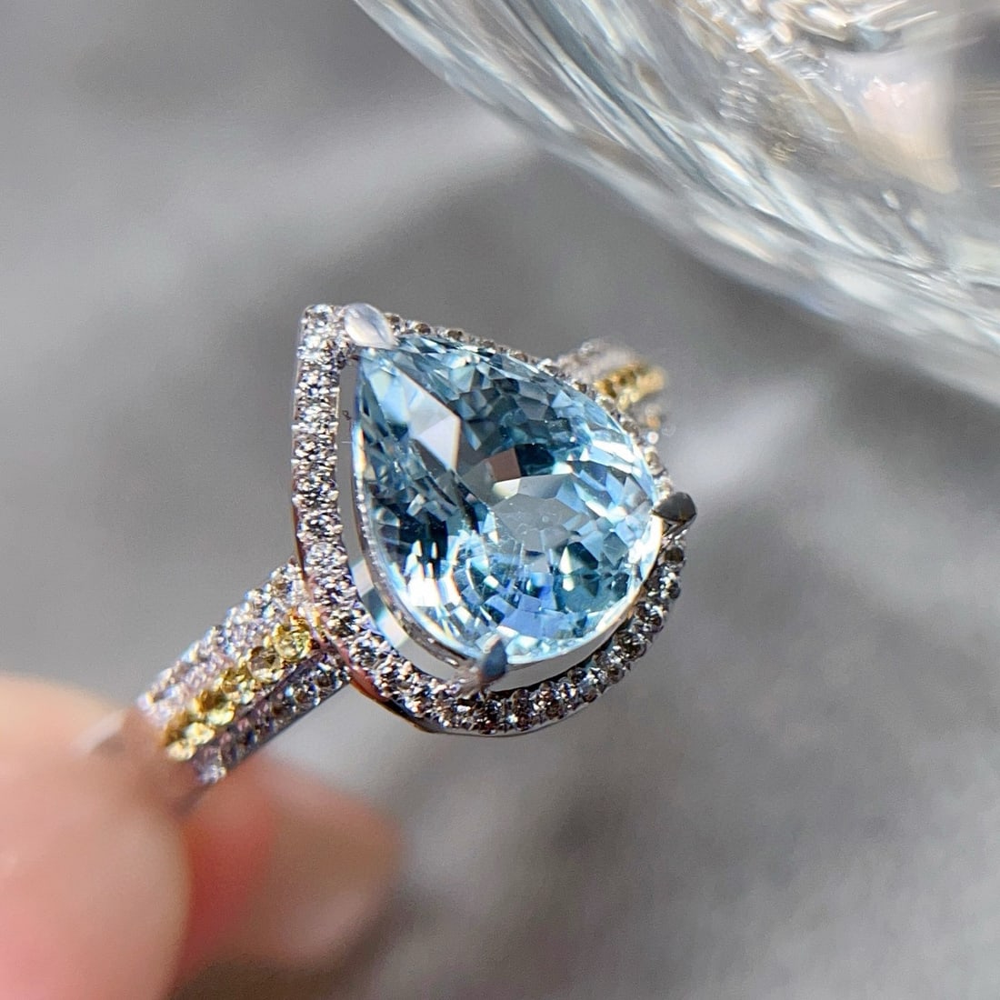 14k Gold 2 Ct Natural Aquamarine & Sapphire & Sapphire Ring - 3