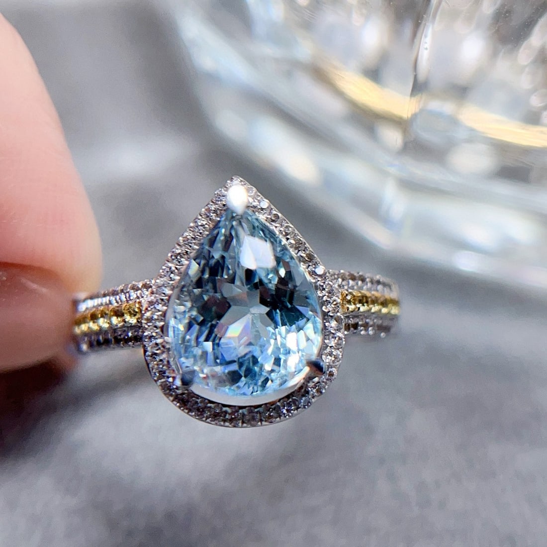 14k Gold 2 Ct Natural Aquamarine & Sapphire & Sapphire Ring - 4
