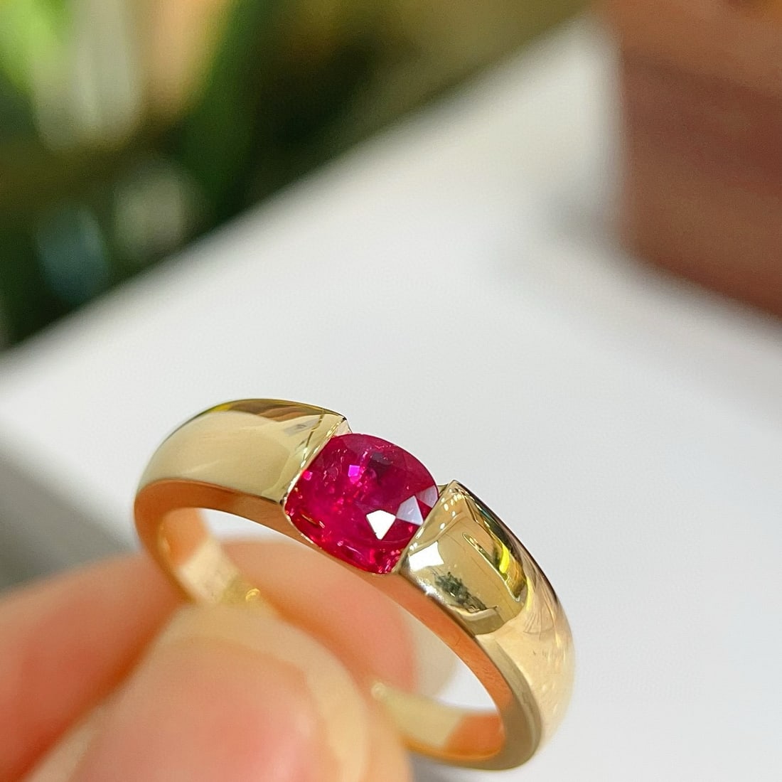 14k Gold 0.54 Ct Natural Ruby Ring - 4