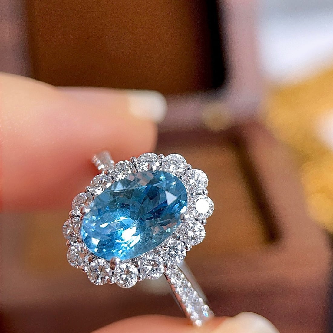 14k Gold 2.75 Ctw Natural Aquamarine & Diamond Ring - 4