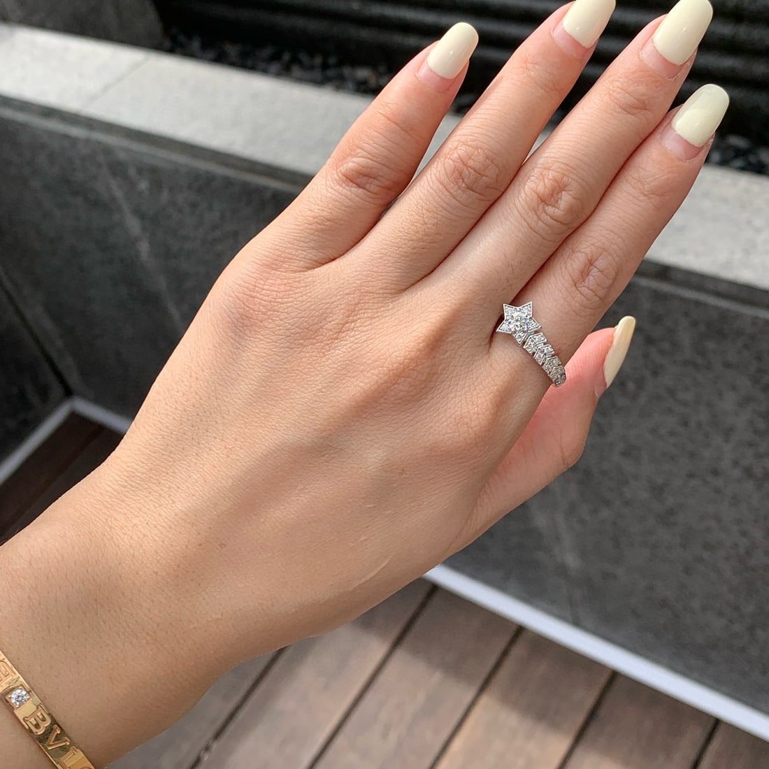 14k Gold 0.48 Ctw Natural H Diamond Ring - 8